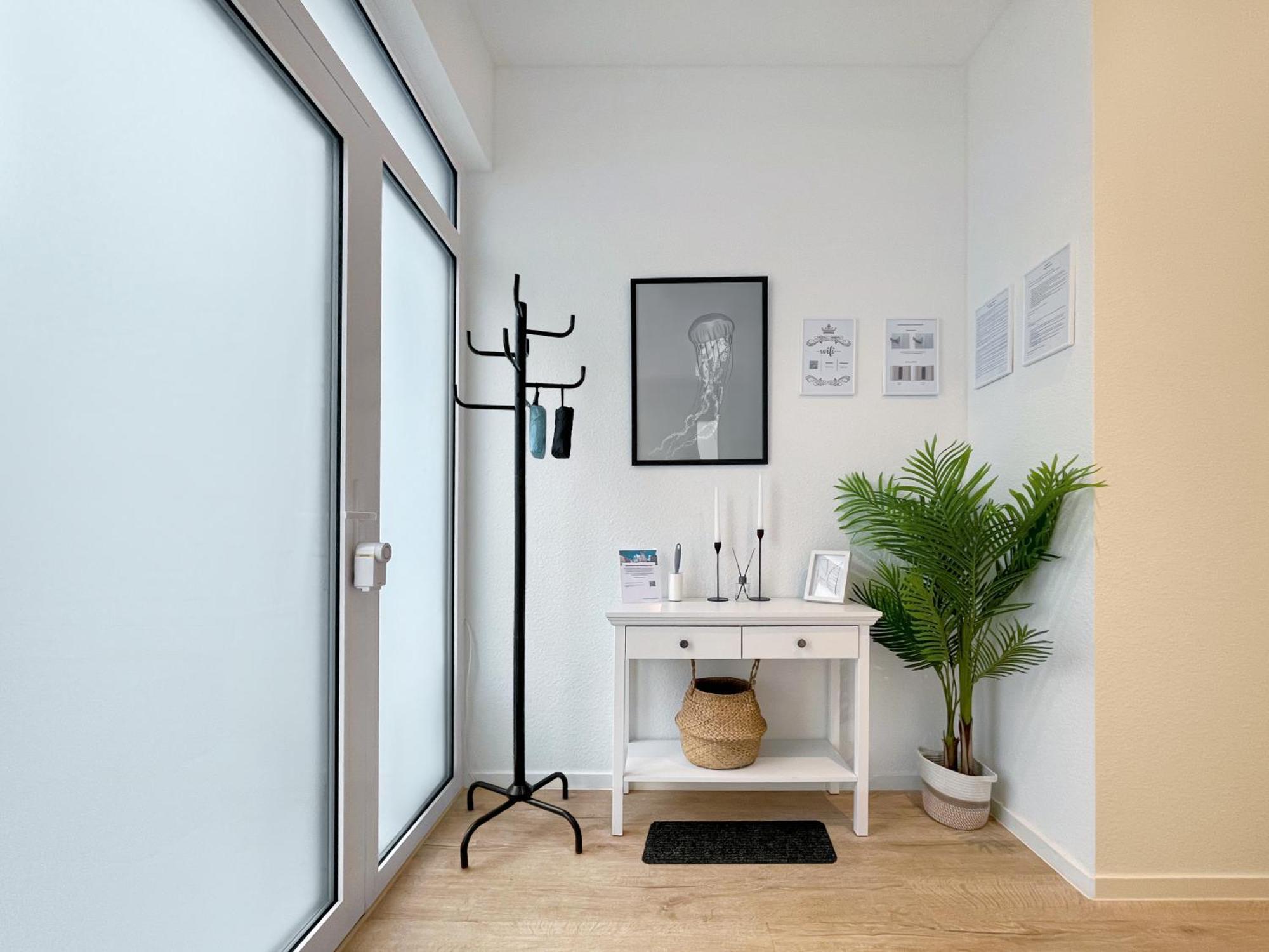 Rosenberg-Suites - Zentral, Stellplatz, Grosse Terasse, Business & Privat Heilbronn Extérieur photo