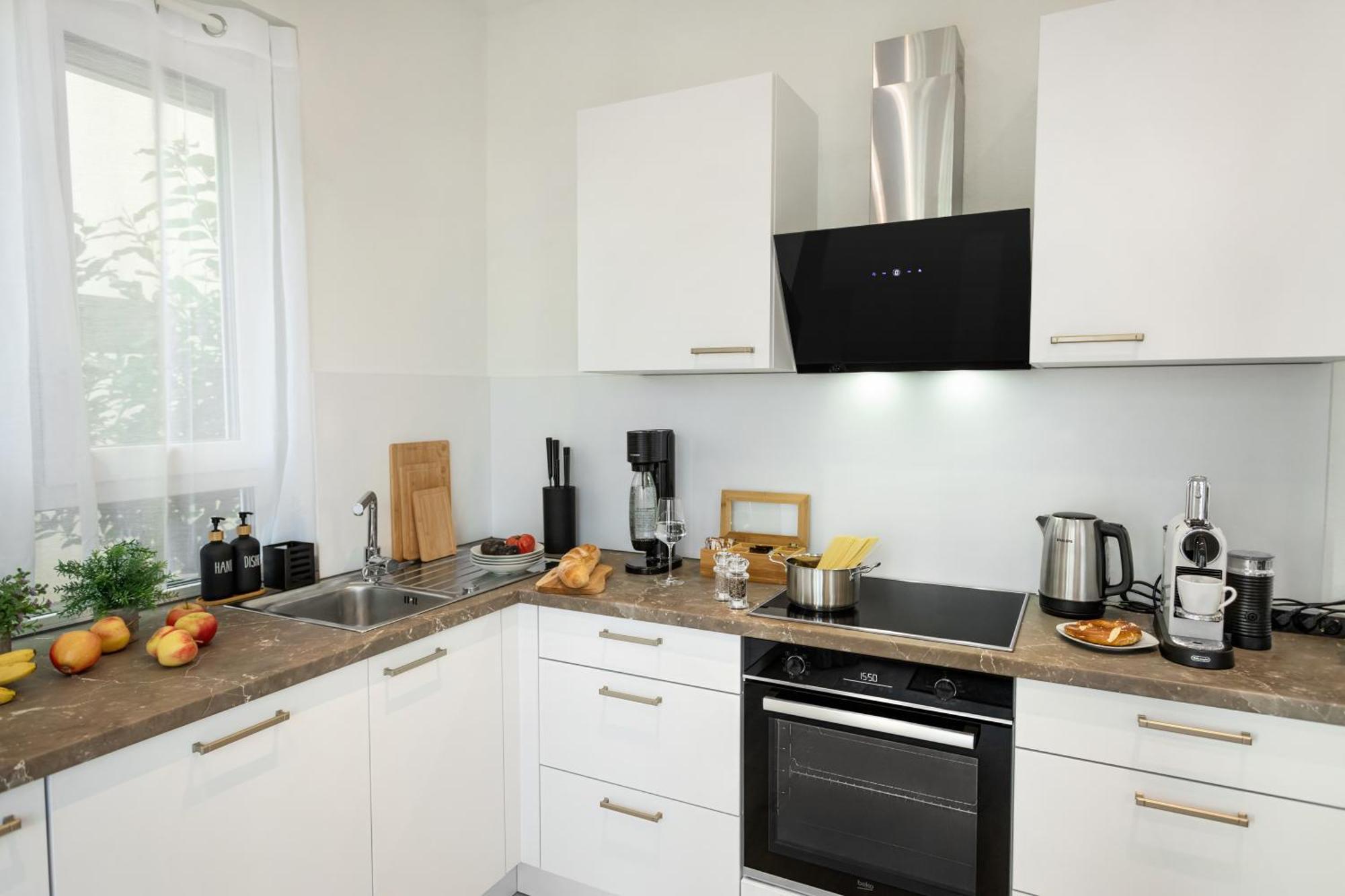 Rosenberg-Suites - Zentral, Stellplatz, Grosse Terasse, Business & Privat Heilbronn Extérieur photo