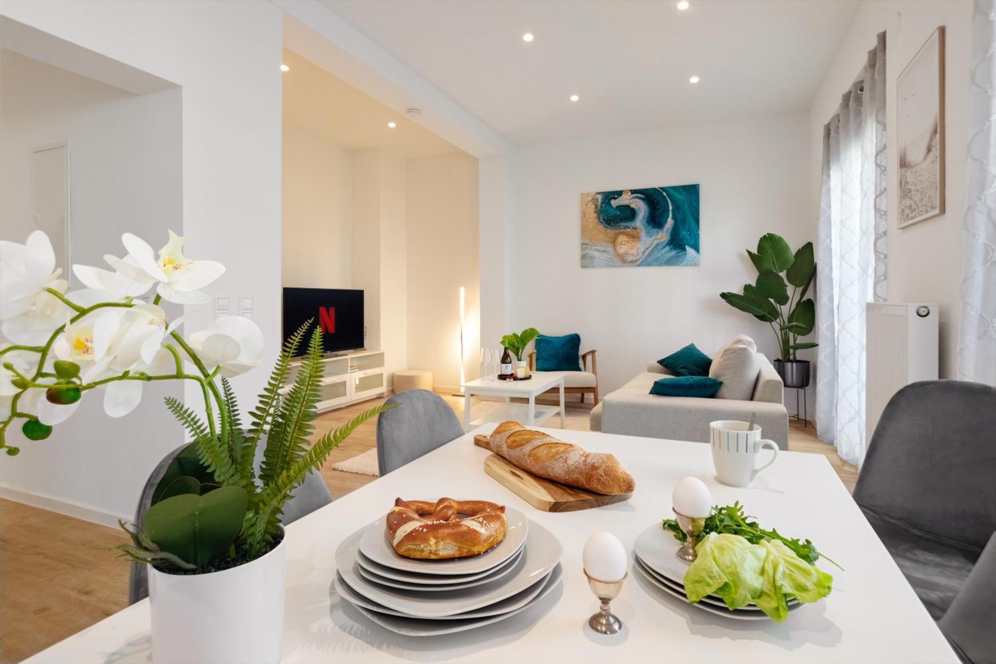 Rosenberg-Suites - Zentral, Stellplatz, Grosse Terasse, Business & Privat Heilbronn Extérieur photo