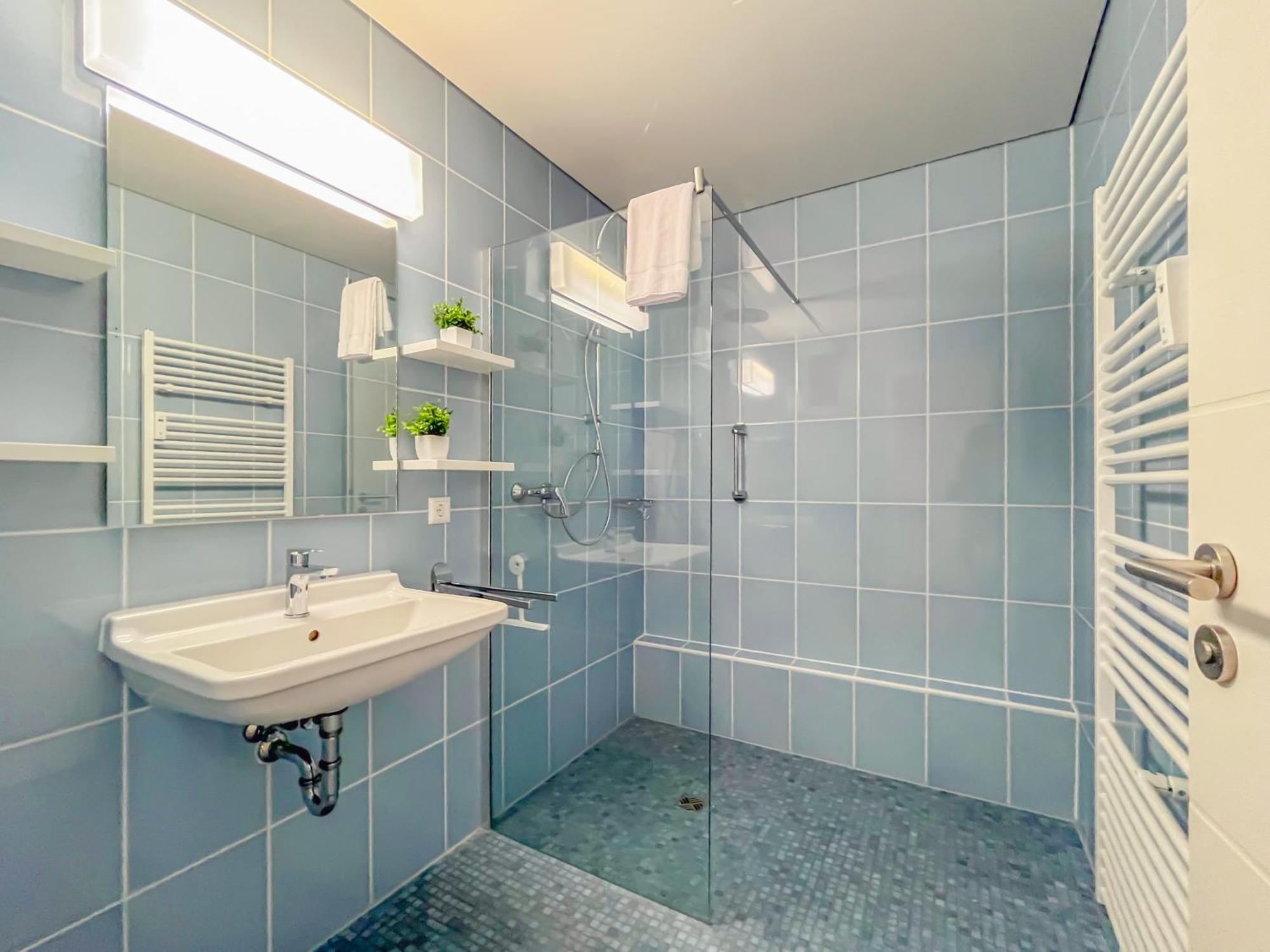 Rosenberg-Suites - Zentral, Stellplatz, Grosse Terasse, Business & Privat Heilbronn Extérieur photo