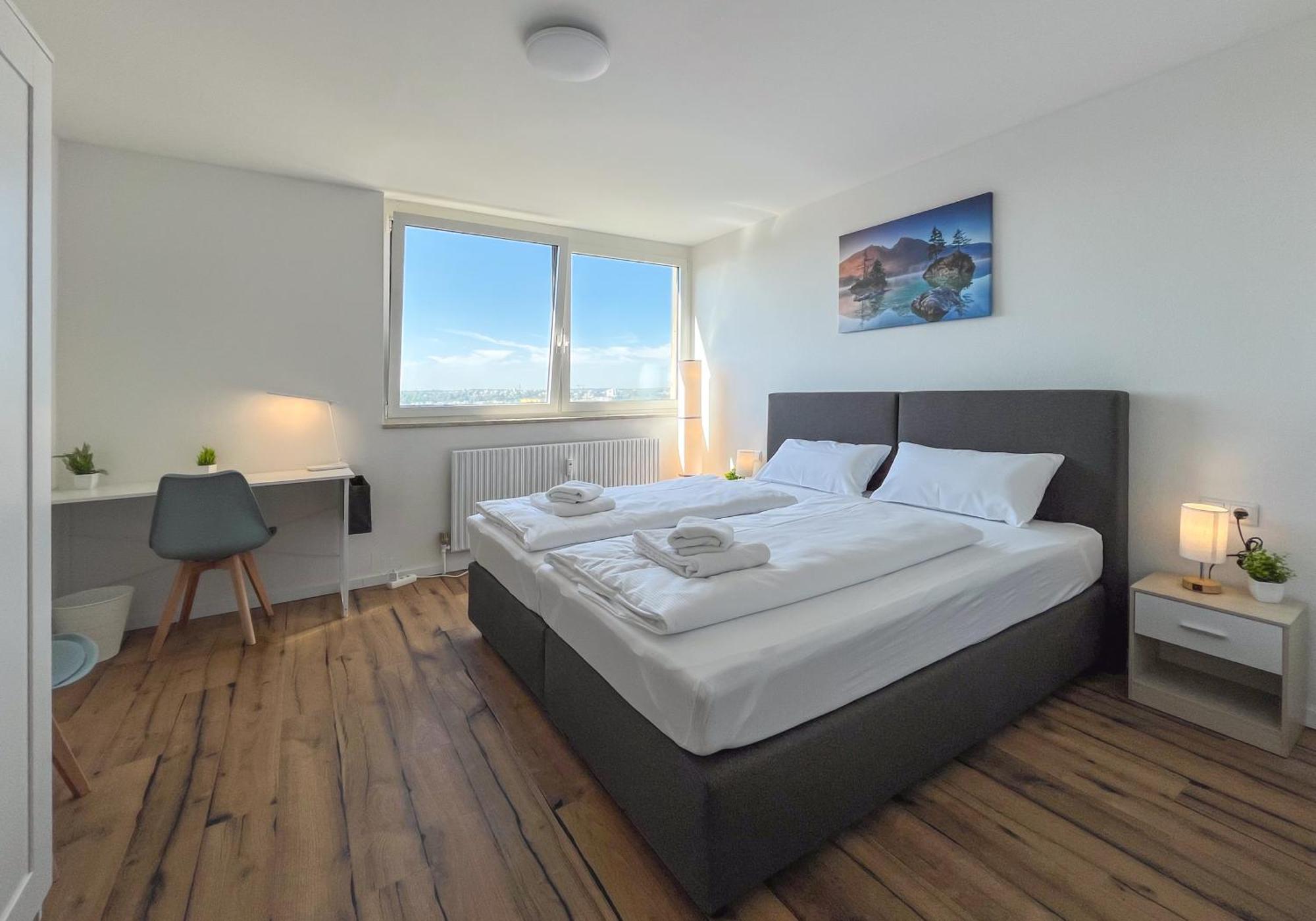 Rosenberg-Suites - Zentral, Stellplatz, Grosse Terasse, Business & Privat Heilbronn Extérieur photo