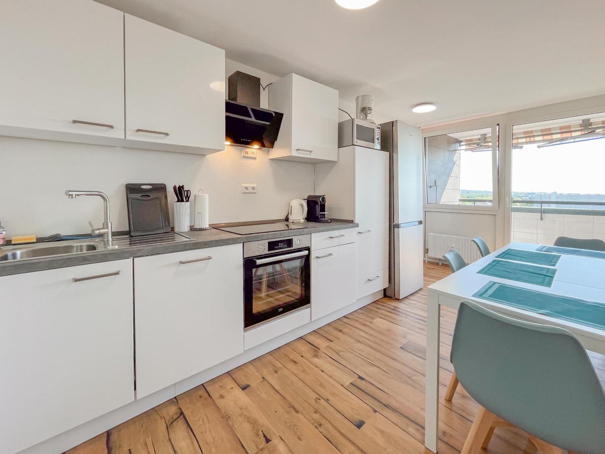 Rosenberg-Suites - Zentral, Stellplatz, Grosse Terasse, Business & Privat Heilbronn Extérieur photo